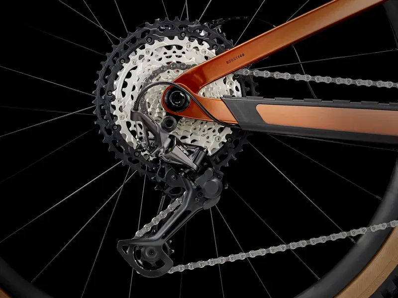 Trek Top Fuel 9.8 XT Gen 3 Full Suspension Mountain Bike 2025 in Pennyflake-4