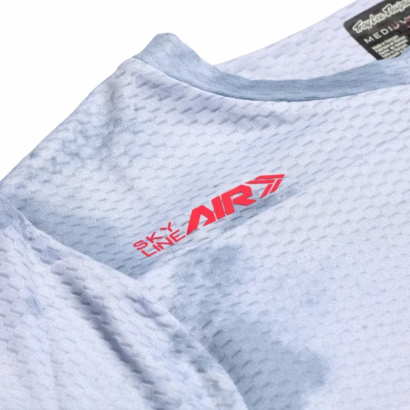 Troy Lee Designs Skyline Air Short Sleeve Jersey Flared in Concrete-2