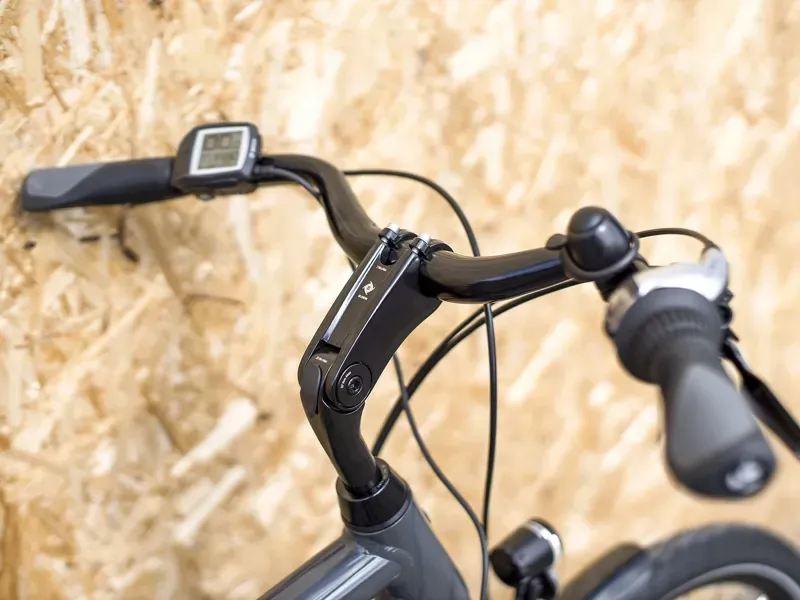 Trek Verve+ 1 400Wh Electric Hybrid Bike 2024 in Grey-3