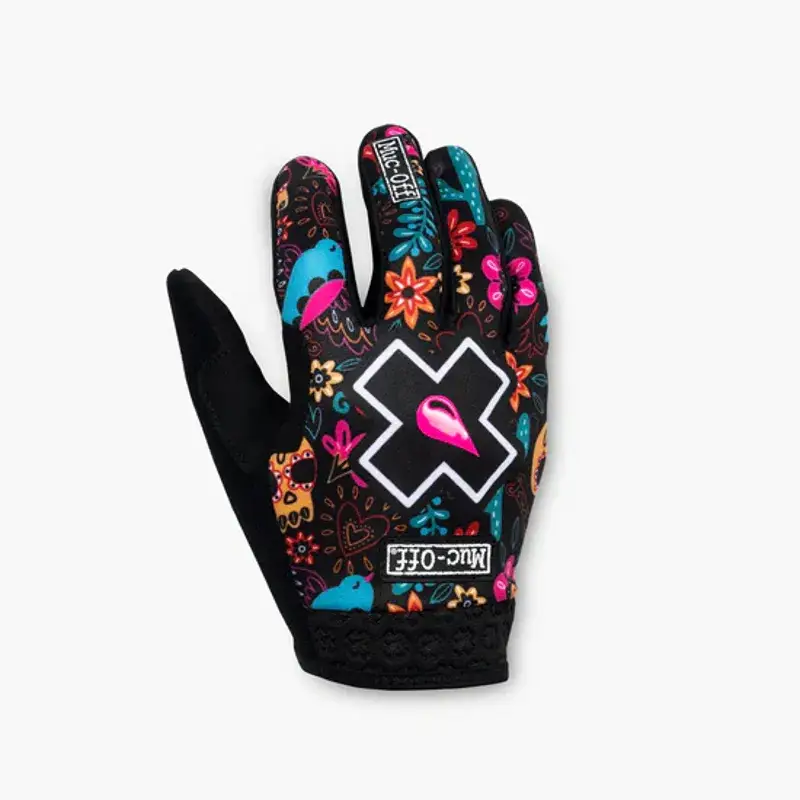 Balfes Bikes Muc-Off Youth Rider Full Finger Gloves in Red Hot Chilli Pepper | Free postage over £30, £10 off first order, price match & 0% finance.