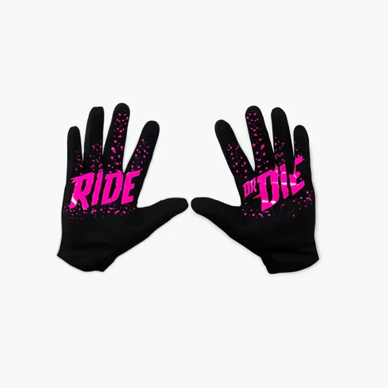 Muc-Off Lightweight Mesh Rider Full Finger Gloves in Green-1